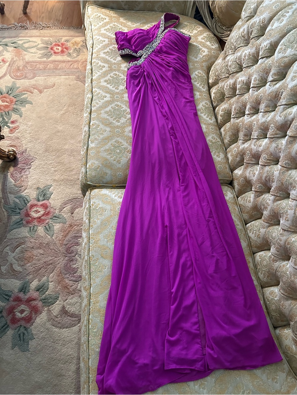 La Femme Elegant One-Shoulder Evening Gown with Rhinestone Trim Sz 0.  C:1358
